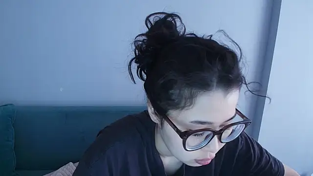 kimyjina online show from May 2026 03:22:02 AM