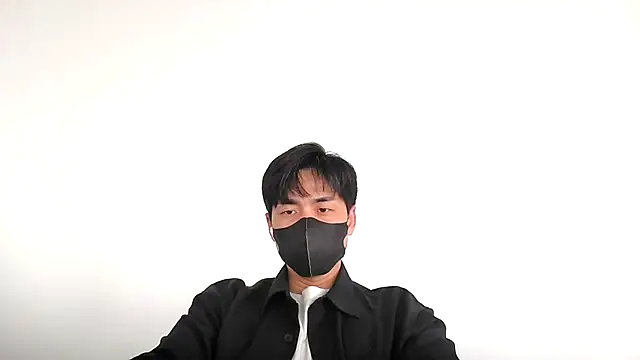 kimze7 online show from April 2026 06:18:01 AM