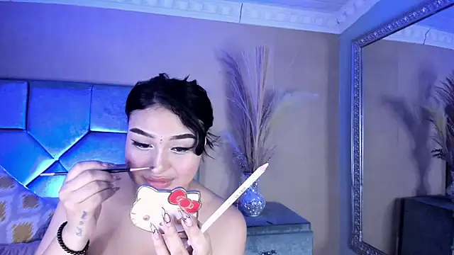 NaomySakura online show from May 2026 08:38:02 PM