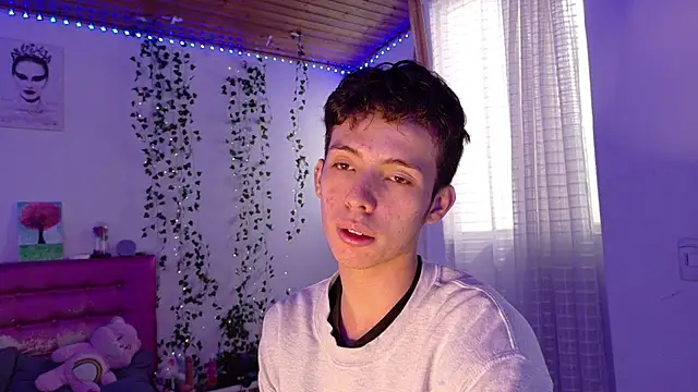 Dani Dancer online show from May 2026 06:59:01 PM