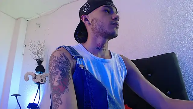 kingdani hot online show from February 2026 03:05:02 AM