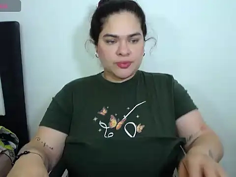 NinaFuentes2X online show from August 2026 03:27:02 AM