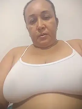Nini Love  online show from May 2026 03:34:02 AM