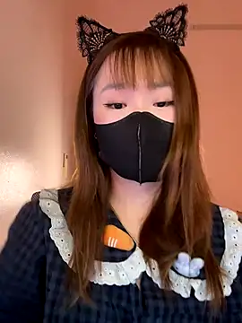 Snapshot of Miumeo20 chatting on December 2025 04:12:02 PM Miumeo20 online show from December 2025 04:12:02 PM