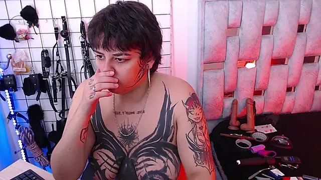 malboro 01 online show from February 2026 07:10:01 PM