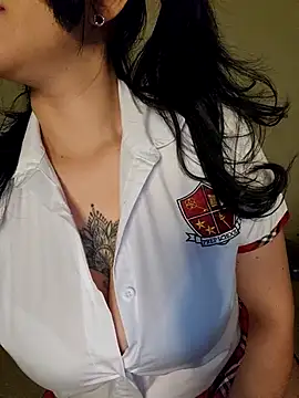 BustyVampyre online show from February 2026 01:44:02 AM