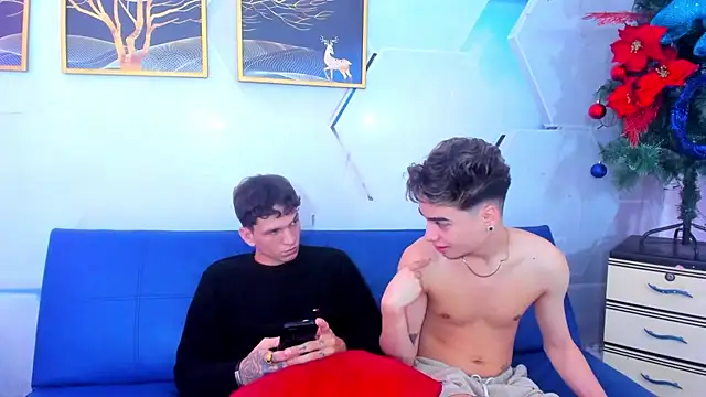 Snapshot of Alex_jeins_at chatting on December 2025 01:38:01 PM Alex jeins at online show from December 2025 01:38:01 PM