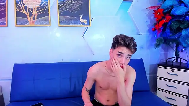 Alex jeins at online show from December 2025 01:51:01 PM