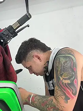 Snapshot of Marlokeo69 chatting on December 2025 05:19:02 PM Marlokeo69 online show from December 2025 05:19:02 PM