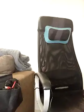 cheekycherryx online show from March 2026 10:26:01 PM