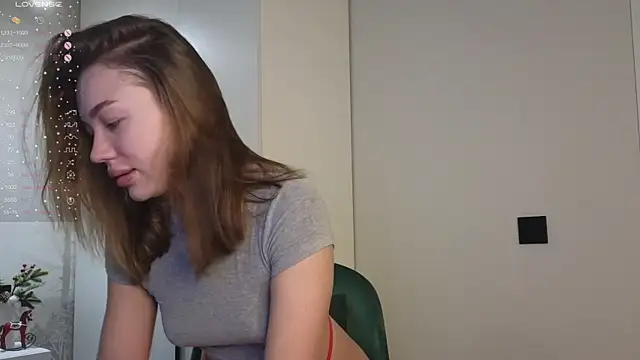 Snapshot of PrincessDafney chatting on December 2025 04:50:02 AM PrincessDafney online show from December 2025 04:50:02 AM