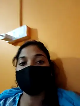 Snapshot of vivi_sexe chatting on December 2025 08:46:01 PM vivi sexe online show from December 2025 08:46:01 PM