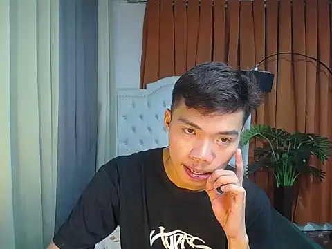 Snapshot of mike_cummer chatting on January 2026 02:44:01 PM mike cummer online show from January 2026 02:44:01 PM