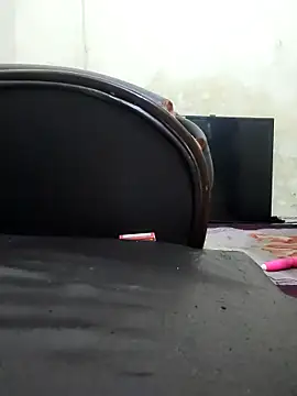 UP-Girl online show from December 2025 07:16:02 AM