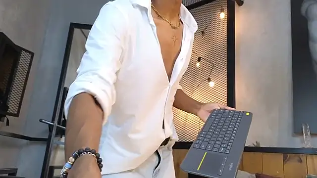 sweet  ethan online show from December 2025 03:23:01 AM