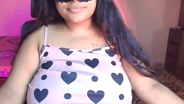 HEZALNUT online show from July 2026 12:09:01 PM