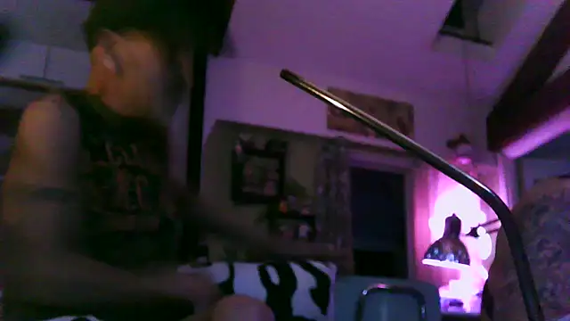 4skinlvrI online show from March 2026 09:32:02 PM