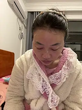 Snapshot of cmvoo chatting on February 2026 11:27:01 AM cmvoo online show from February 2026 11:27:01 AM