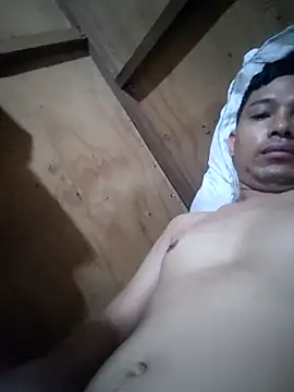 Snapshot of jevtobias chatting on December 2025 10:15:01 PM jevtobias online show from December 2025 10:15:01 PM