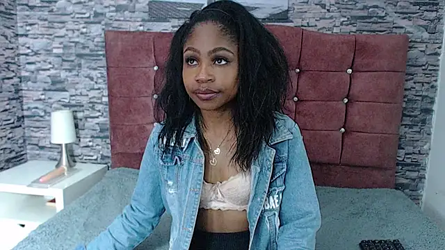 LiaJhonsons online show from December 2025 08:14:01 PM