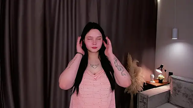 Snapshot of AgataBelson chatting on December 2025 03:18:02 PM AgataBelson online show from December 2025 03:18:02 PM