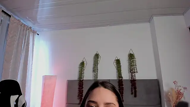 JulietaSnow online show from May 2026 03:30:02 PM