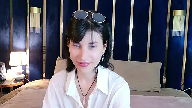 Dedra Dixon online show from June 2026 03:45:01 PM