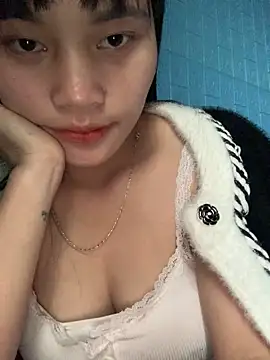 Snapshot of succuba-ba chatting on December 2025 07:02:02 AM succuba-ba online show from December 2025 07:02:02 AM