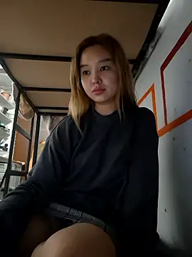 Snapshot of SherrylShaw chatting on January 2026 01:36:01 PM SherrylShaw online show from January 2026 01:36:01 PM