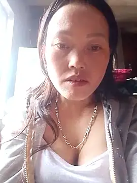 Snapshot of Heya_k2 chatting on December 2025 09:14:02 AM Heya k2 online show from December 2025 09:14:02 AM