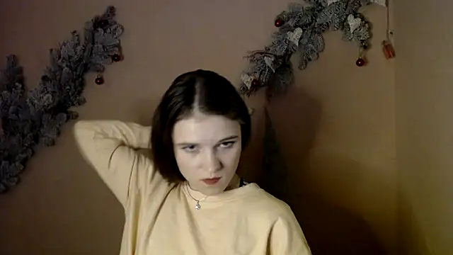 Snapshot of Riya_Vip chatting on December 2025 02:21:01 PM Riya Vip online show from December 2025 02:21:01 PM