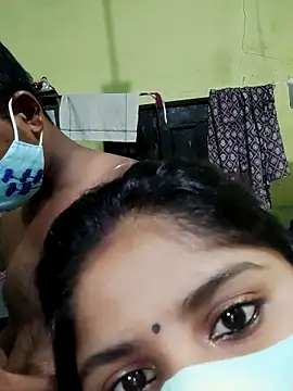 Cuple masti72 online show from May 2026 05:31:02 PM