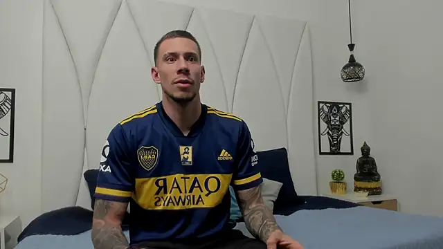 J king   online show from January 2026 09:51:01 PM