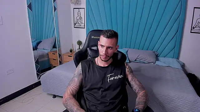 J king   online show from April 2026 10:41:01 PM