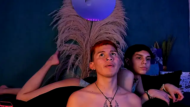 Snapshot of DeeQuinn_Blaze chatting on December 2025 08:04:01 PM DeeQuinn Blaze online show from December 2025 08:04:01 PM