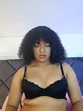 LunaaCurly online show from March 2026 11:49:02 AM