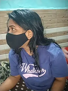 xoupleaura online show from January 2026 08:24:02 PM