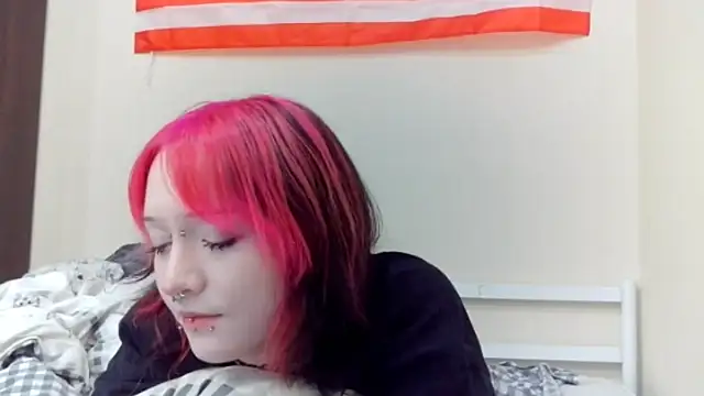 Shine Luna online show from February 2026 08:04:02 PM