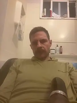 Snapshot of Mansword1 chatting on February 2026 08:54:01 AM Mansword1 online show from February 2026 08:54:01 AM