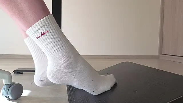 Feetbeth online show from March 2026 09:08:01 PM