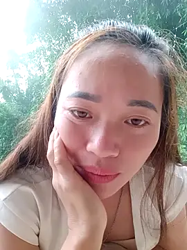 little-effy online show from May 2026 02:18:01 AM