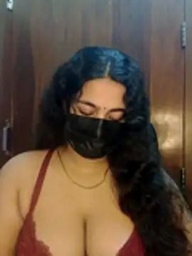 nosrat014 online show from May 2026 05:40:02 PM