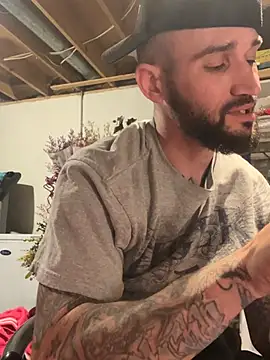 kingNQueen1211 online show from April 2026 06:38:01 AM