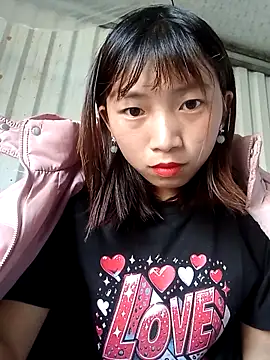 Huong 99 online show from December 2025 01:23:02 AM