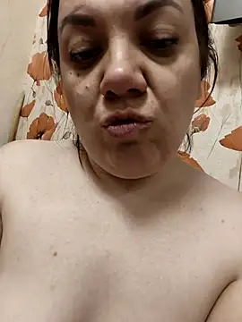 LimonLoveqw online show from April 2026 05:59:01 PM