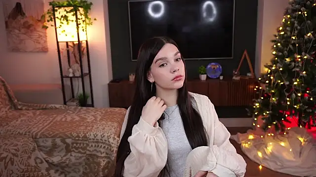 Snapshot of CarolynnDepetris chatting on December 2025 07:46:02 AM CarolynnDepetris online show from December 2025 07:46:02 AM