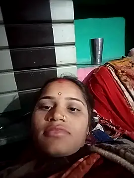 Snapshot of Aaisha_01 chatting on December 2025 03:27:02 PM Aaisha 01 online show from December 2025 03:27:02 PM