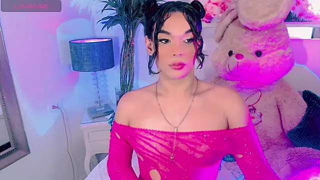 agathaferrer3 online show from December 2025 08:33:01 AM