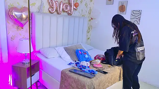 Celeste Clarke online show from February 2026 07:54:01 PM