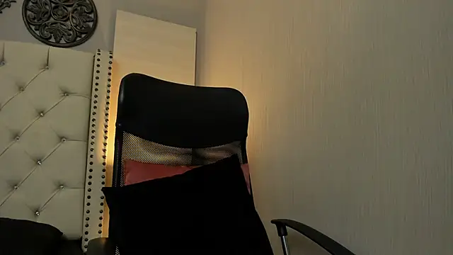 Snapshot of AndreGill chatting on January 2026 05:27:02 PM AndreGill online show from January 2026 05:27:02 PM